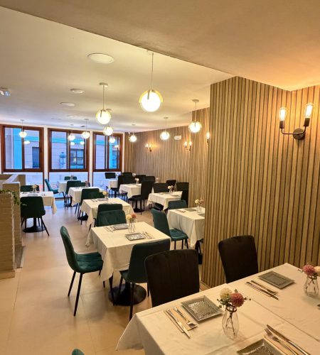 Banus Restaurante en barrio el carmen